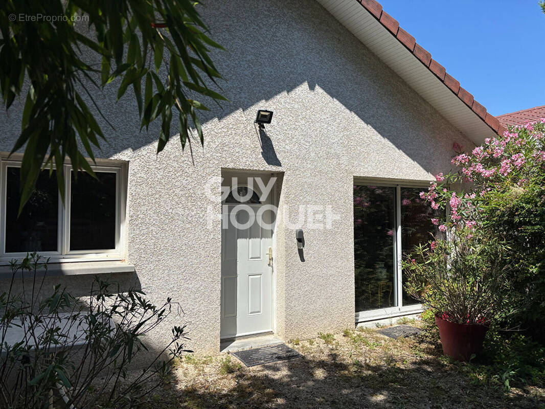 Maison à BOURGOIN-JALLIEU