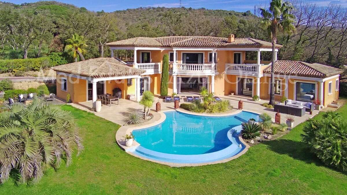 Maison à GRIMAUD