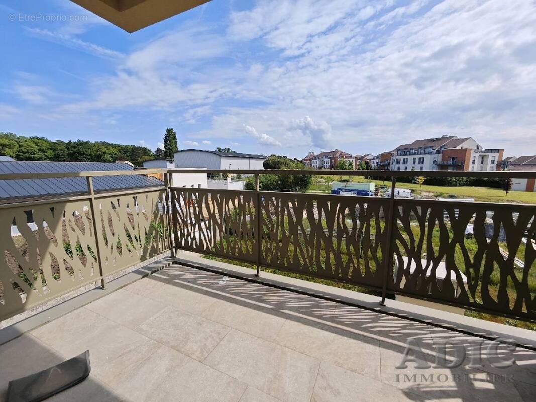 Appartement à VEMARS