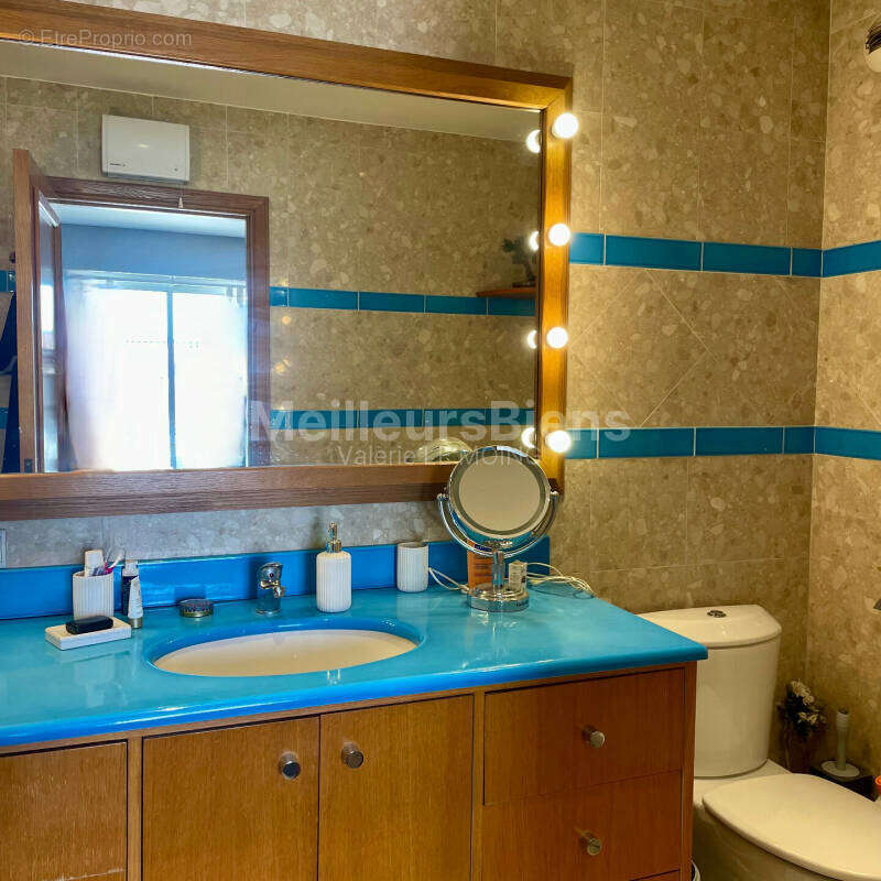 Appartement à LE CANNET