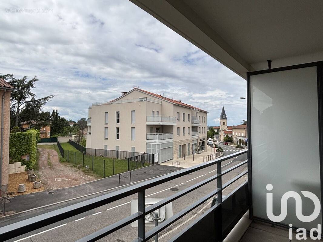 Photo 1 - Appartement à MARCY-L&#039;ETOILE