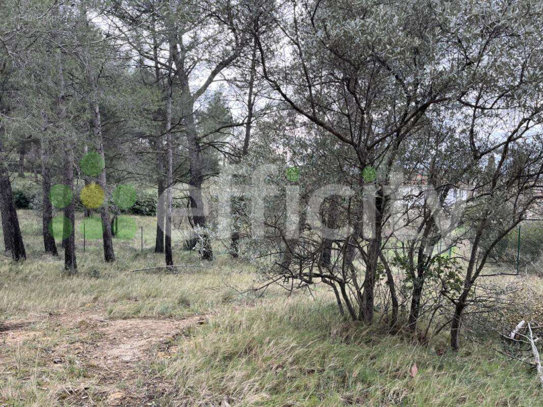 Terrain à AIX-EN-PROVENCE