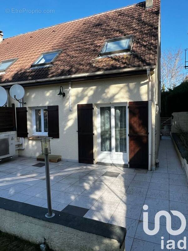 Photo 1 - Maison à LE THILLAY