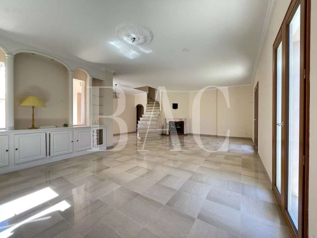 Maison à VILLEFRANCHE-SUR-MER