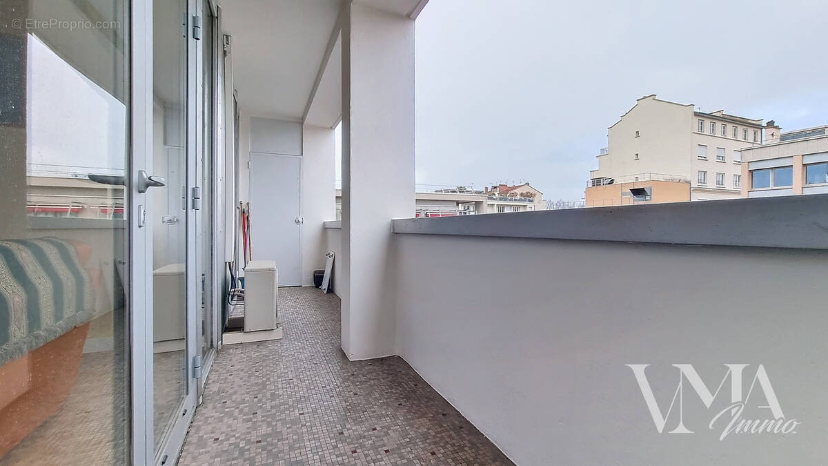 Appartement à LYON-6E