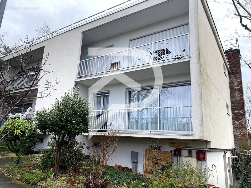 Appartement à RIS-ORANGIS