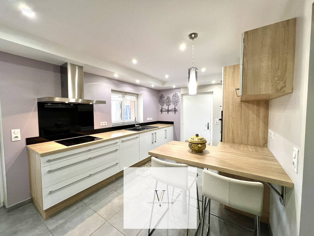 Appartement à ENNERY