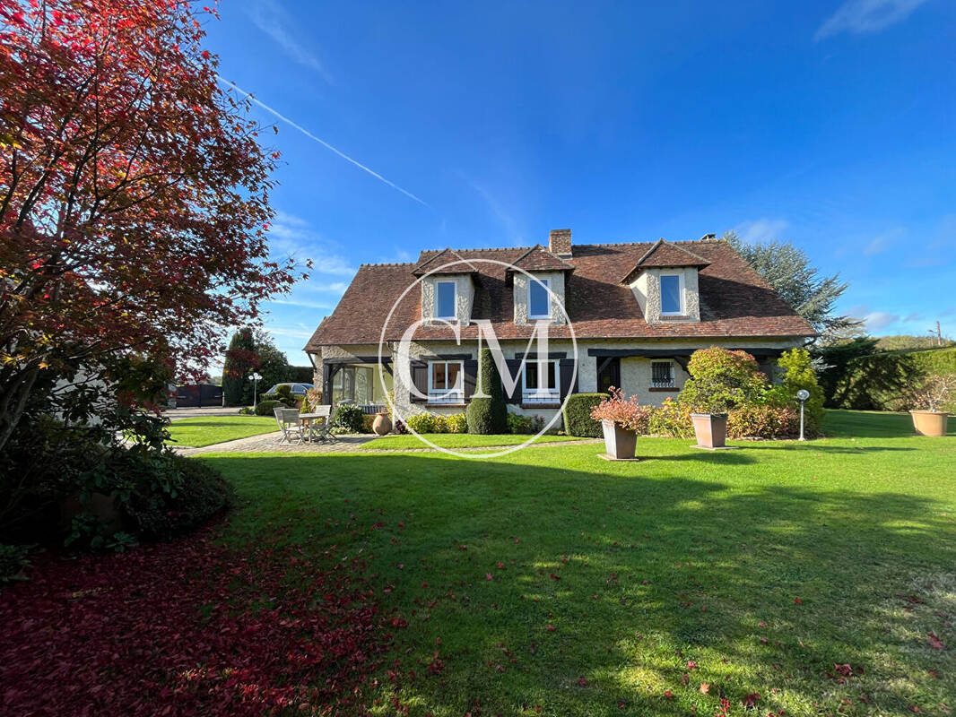 Maison à LE PERRAY-EN-YVELINES