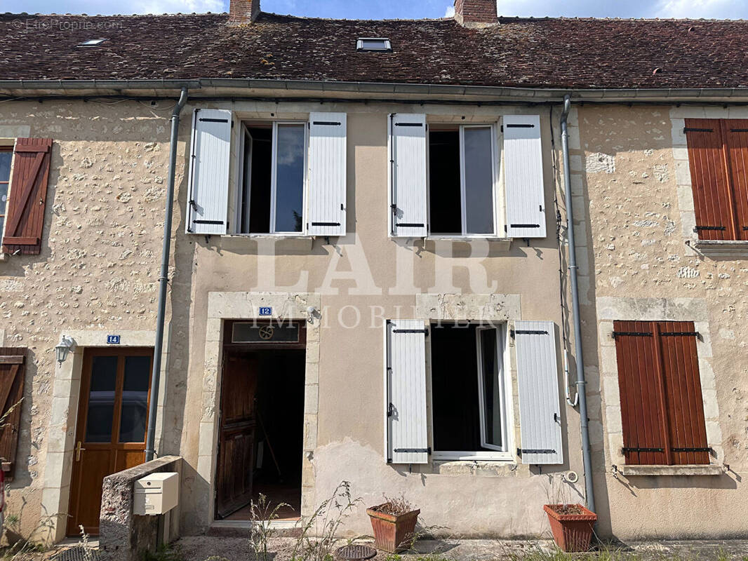 Maison à REMALARD