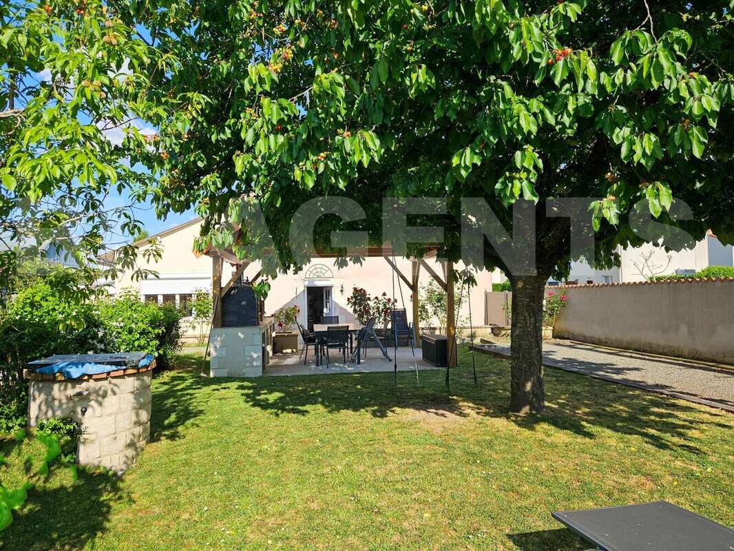 18 - Lionel MARC - BL Agents - ARN - Maison à RICHELIEU