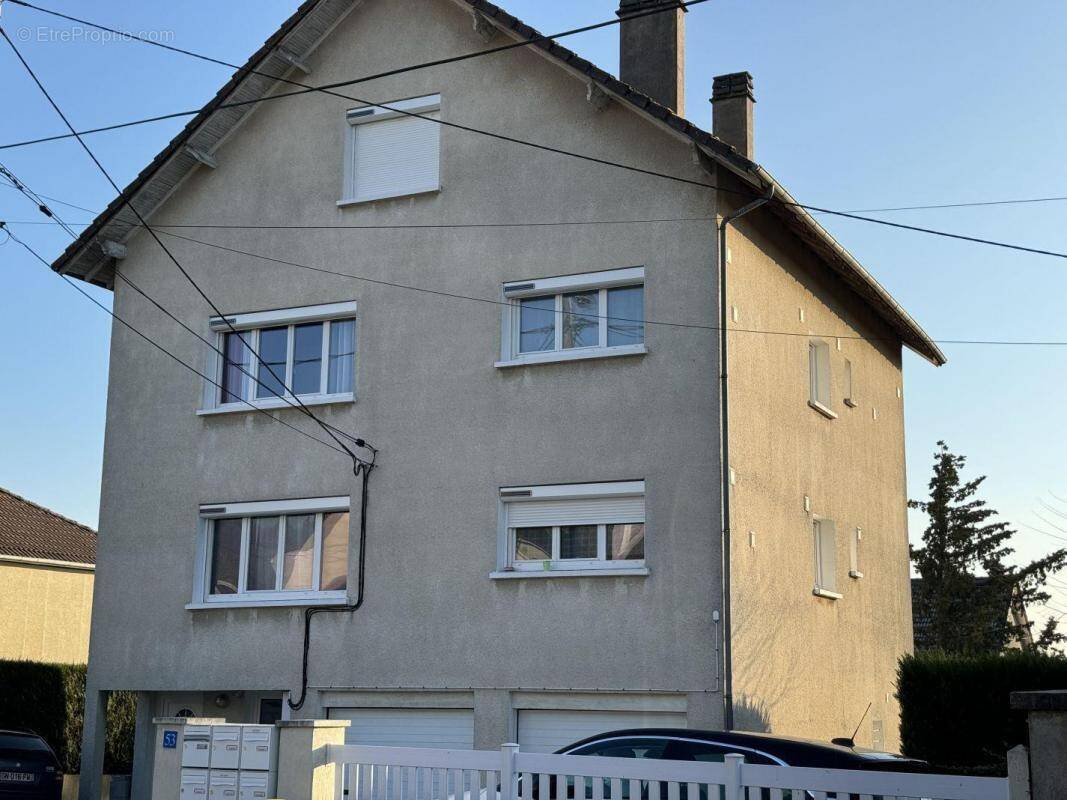 Appartement à SAINT-AMAND-MONTROND