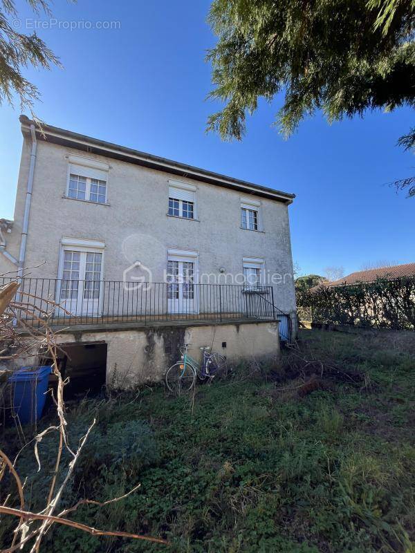 Maison à AUSSILLON