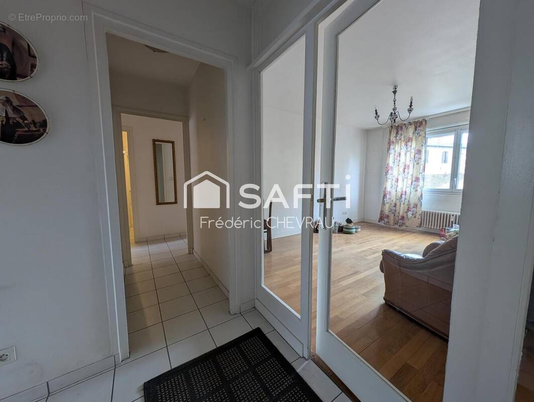 Photo 1 - Appartement à MACON