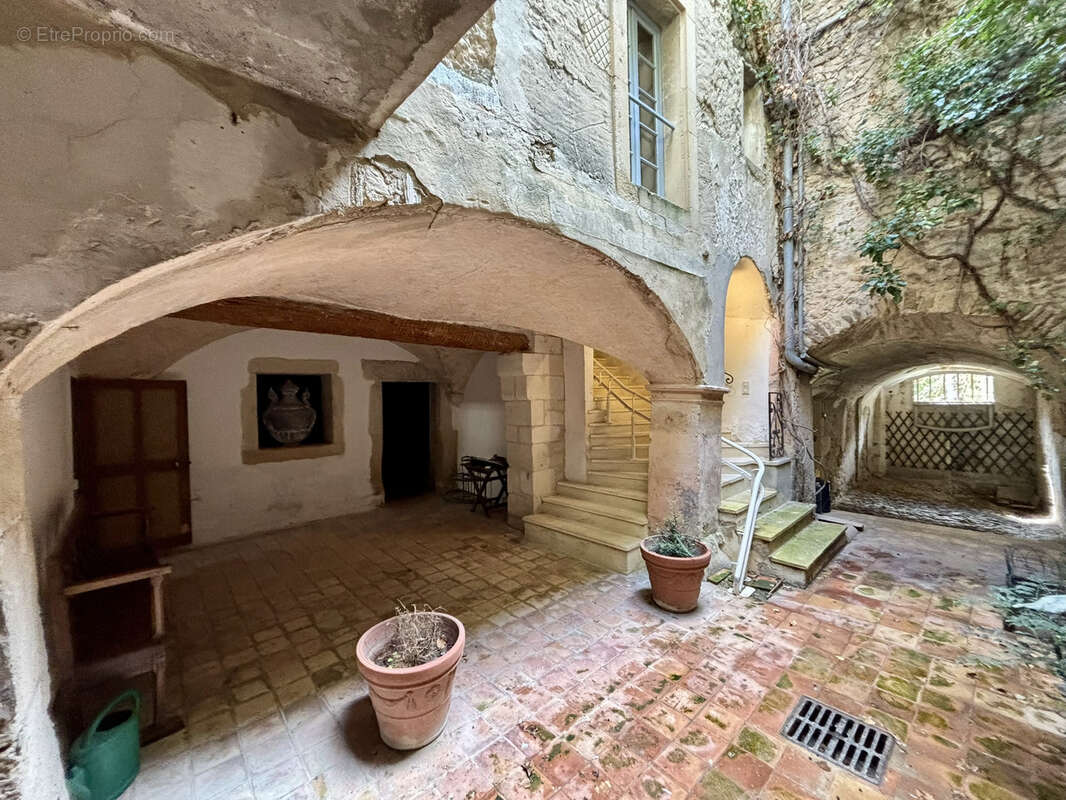 Maison à GRIGNAN