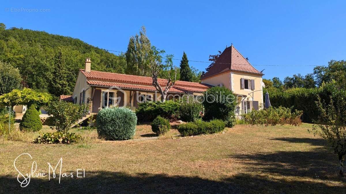 Maison à DURAVEL