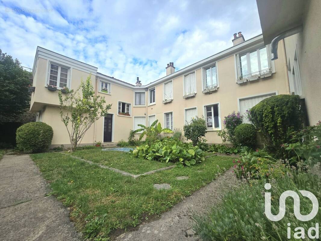 Photo 1 - Appartement à ARCUEIL