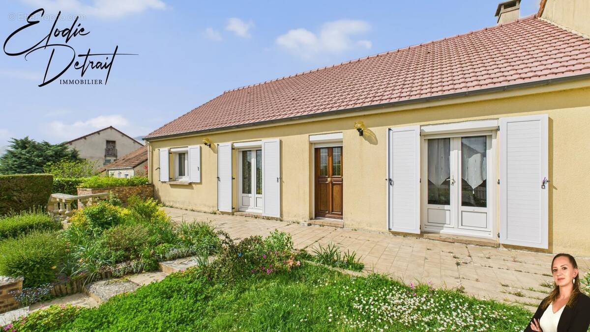 Maison à VOIVRES-LES-LE-MANS