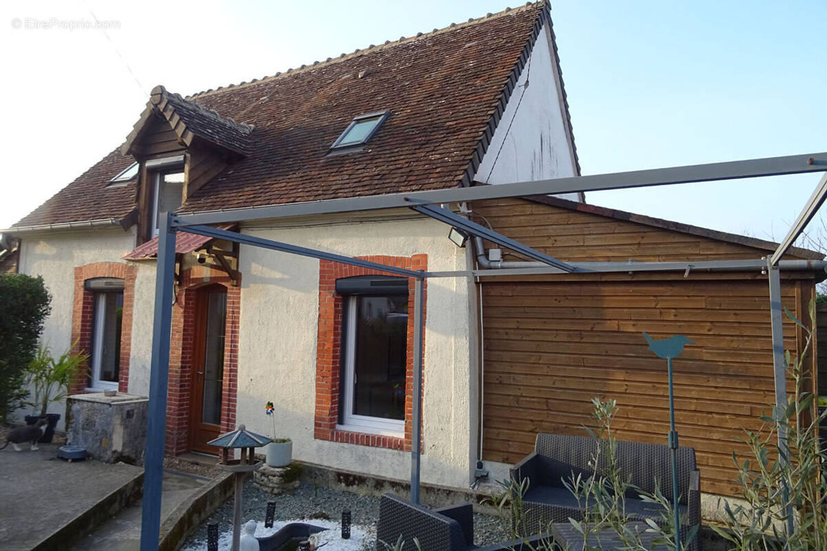 Maison à AUTHON-DU-PERCHE