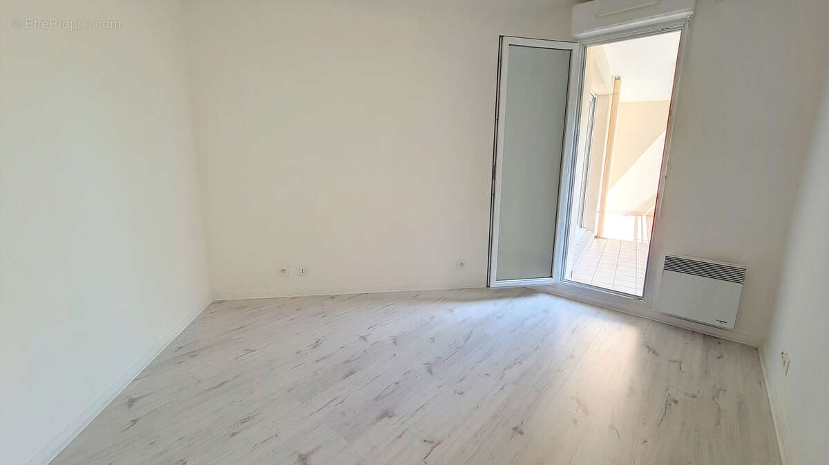 Appartement à SURESNES