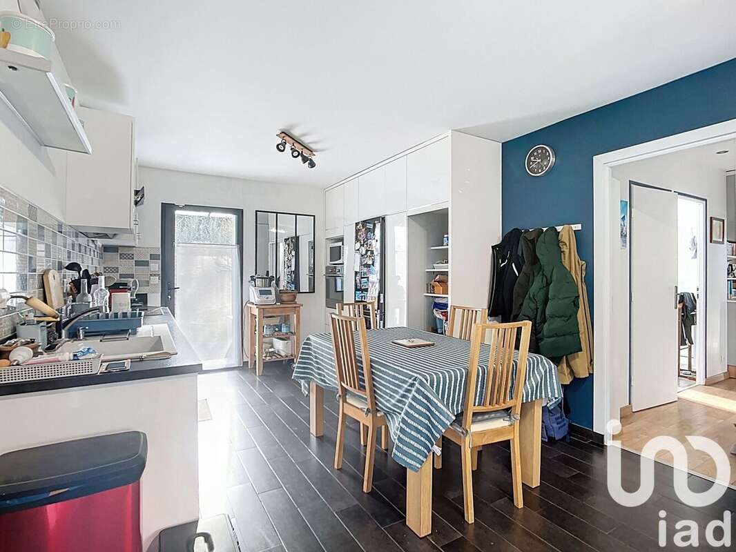 Photo 5 - Appartement à SAINT-MAUR-DES-FOSSES