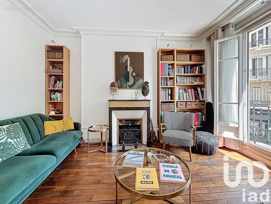 Photo 1 - Appartement à COURBEVOIE