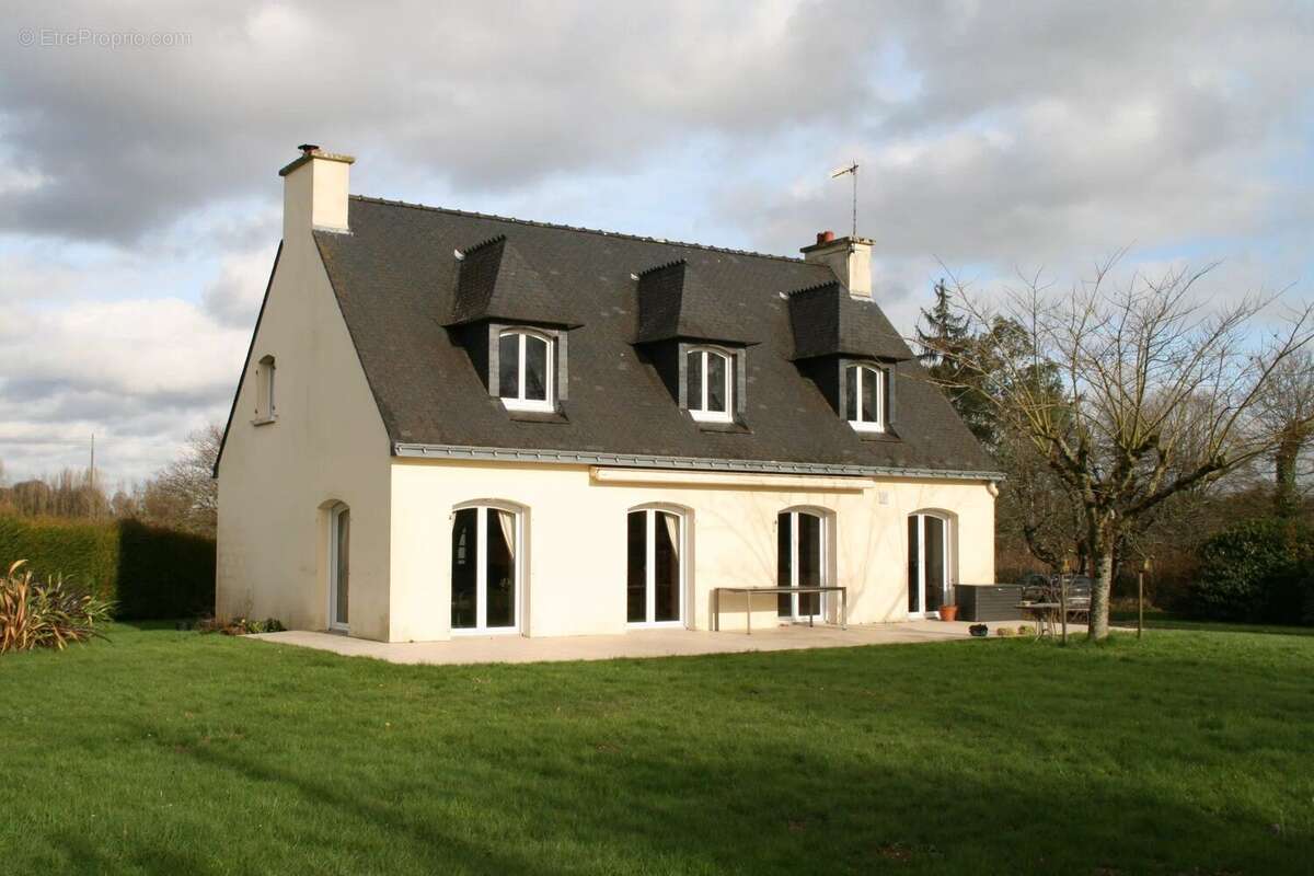 Maison à JOSSELIN