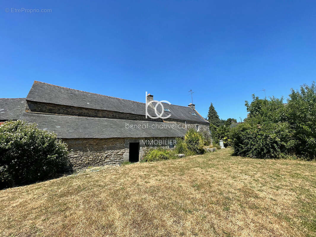 Maison à SULNIAC