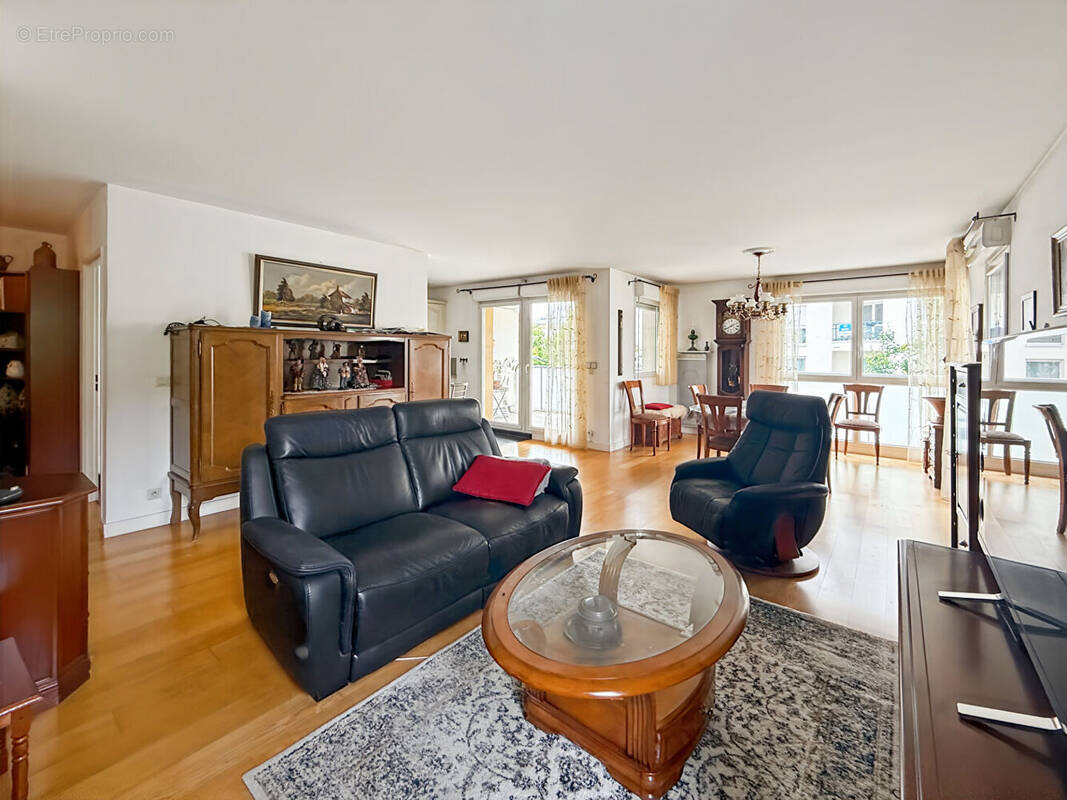 Appartement à MASSY