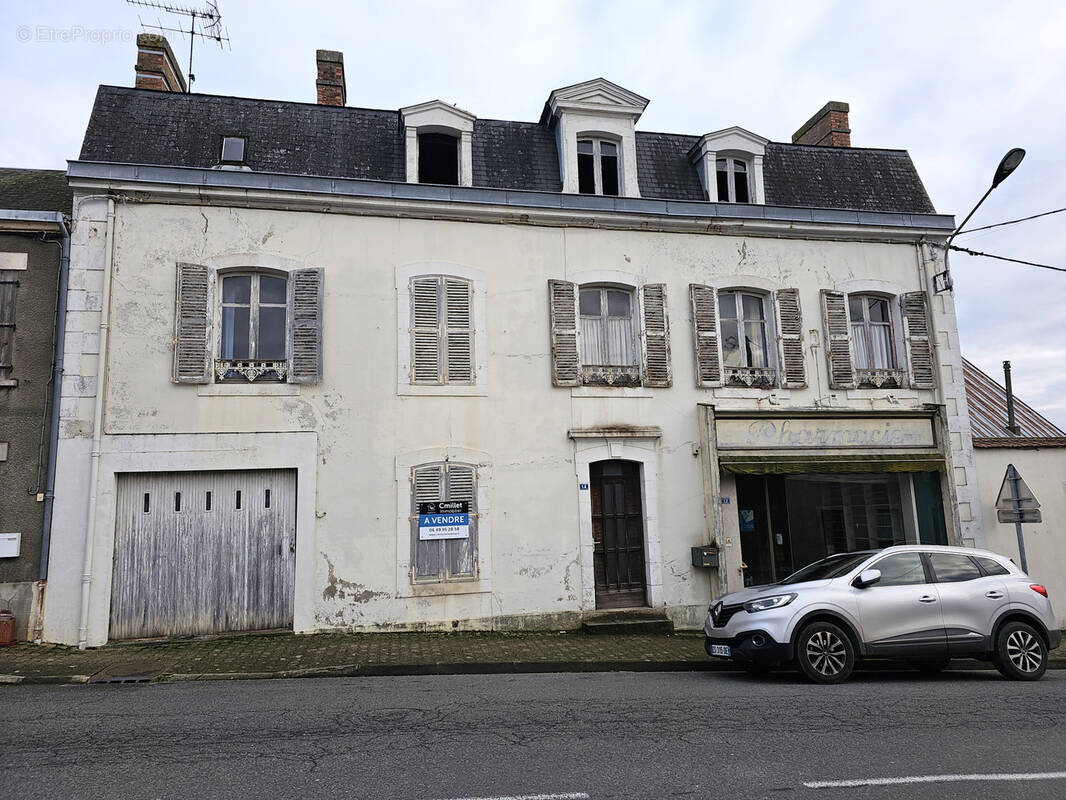Maison à CULAN