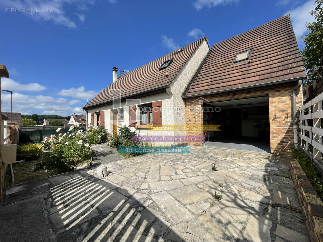 n°12 - Maison à CLERMONT