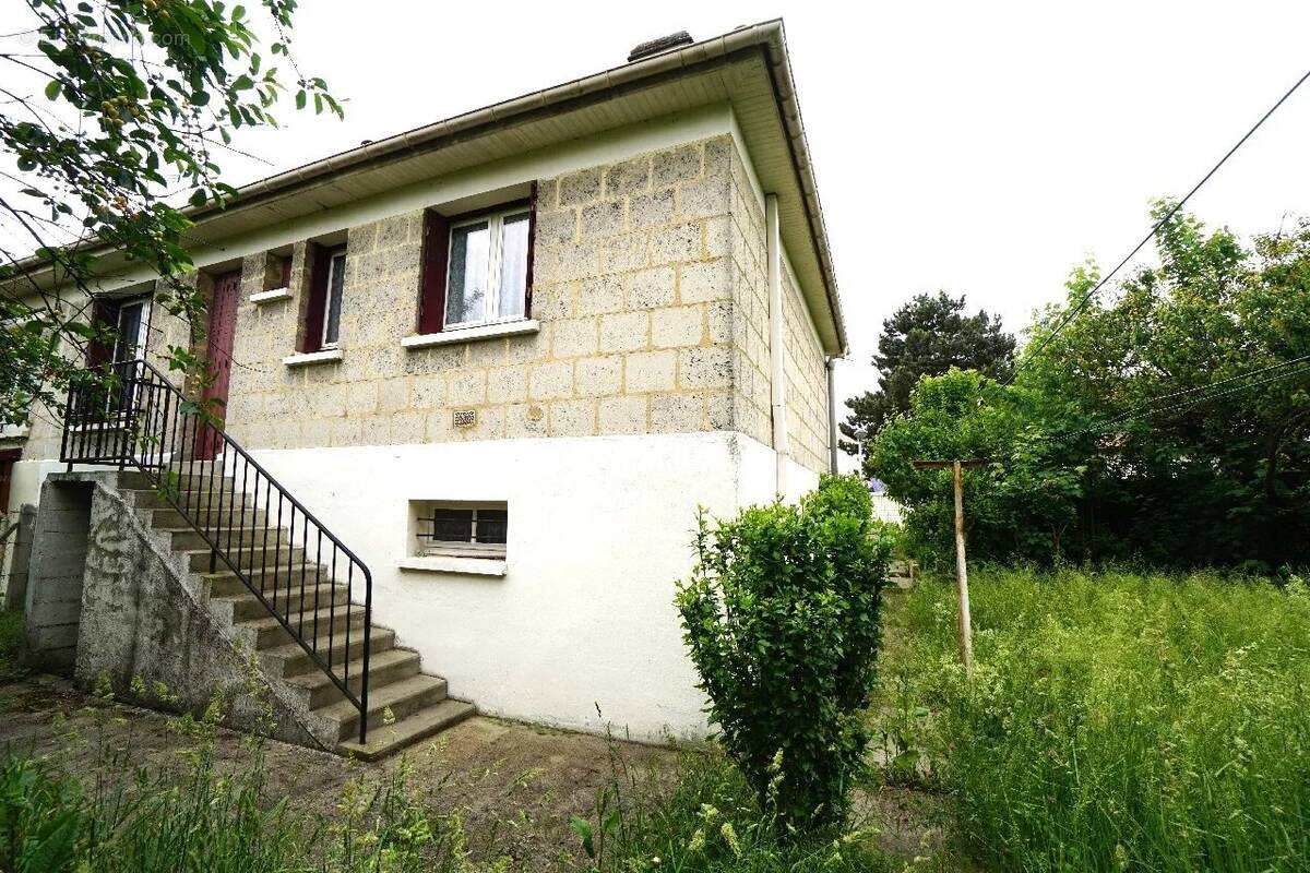 Maison à AULNAY-SOUS-BOIS