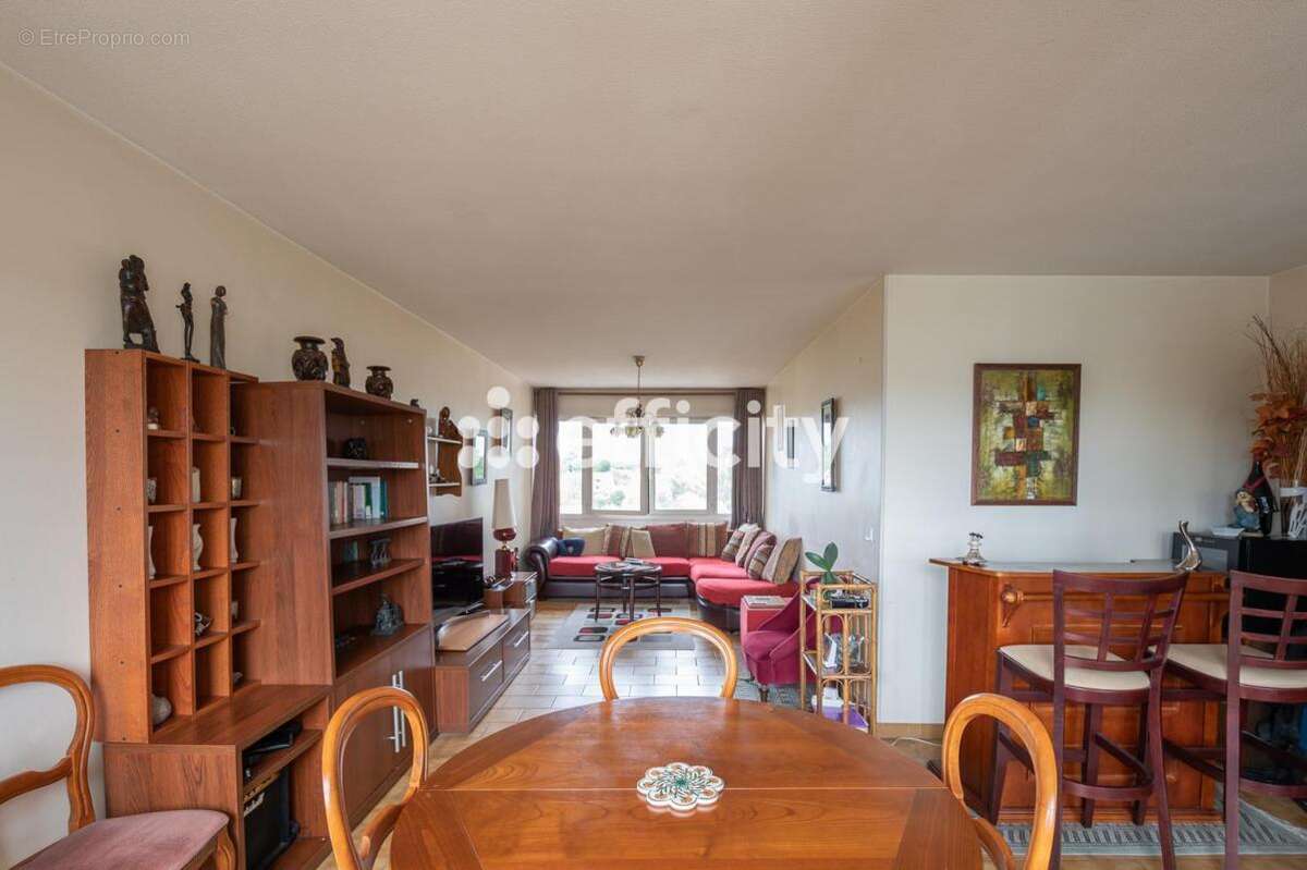 Appartement à MASSY