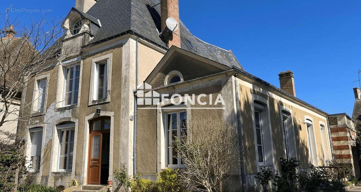 Maison à BEAUMONT-SUR-SARTHE