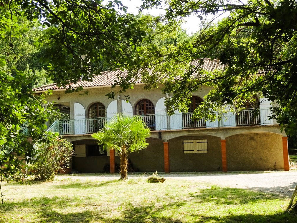 Maison à LACROIX-FALGARDE