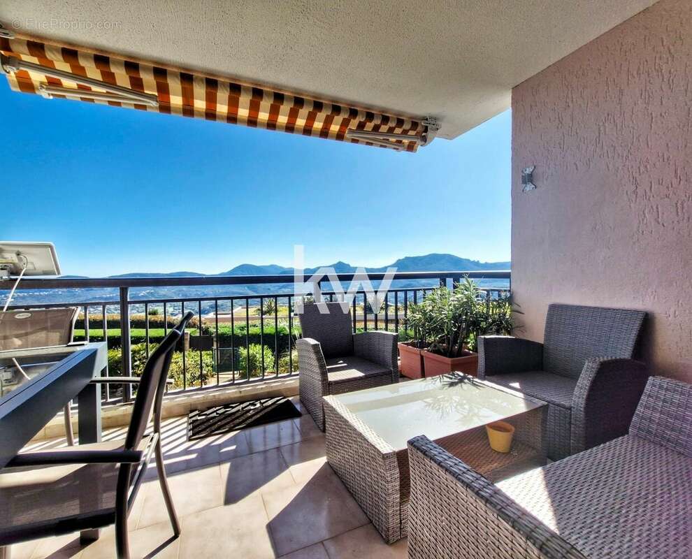Appartement à MANDELIEU-LA-NAPOULE