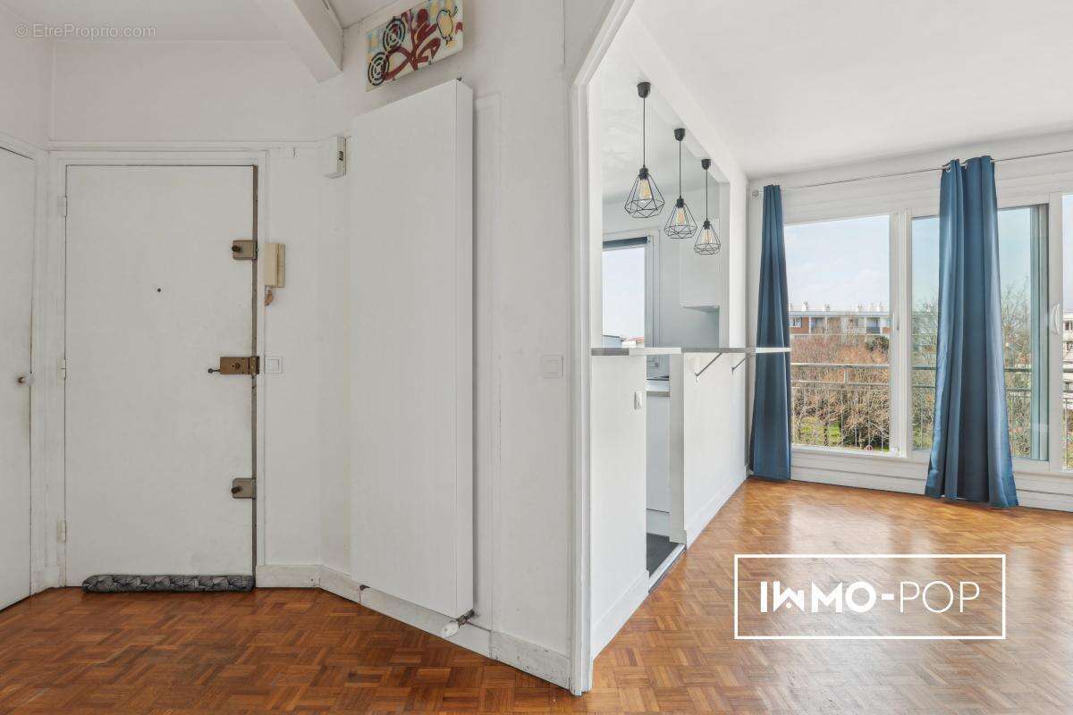 Appartement à SURESNES