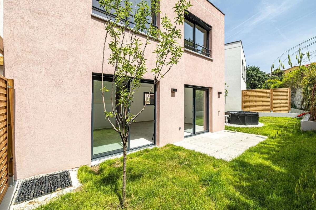 Maison à LA TURBIE