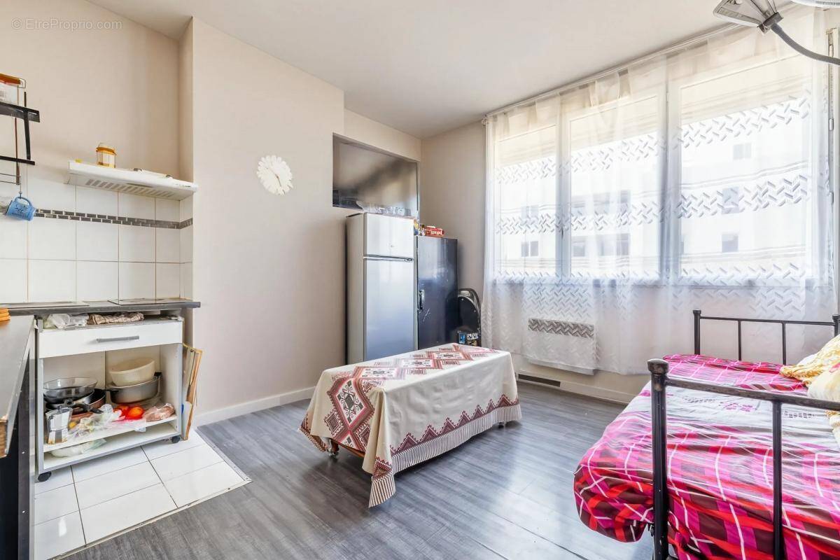 Appartement à VILLENEUVE-SAINT-GEORGES