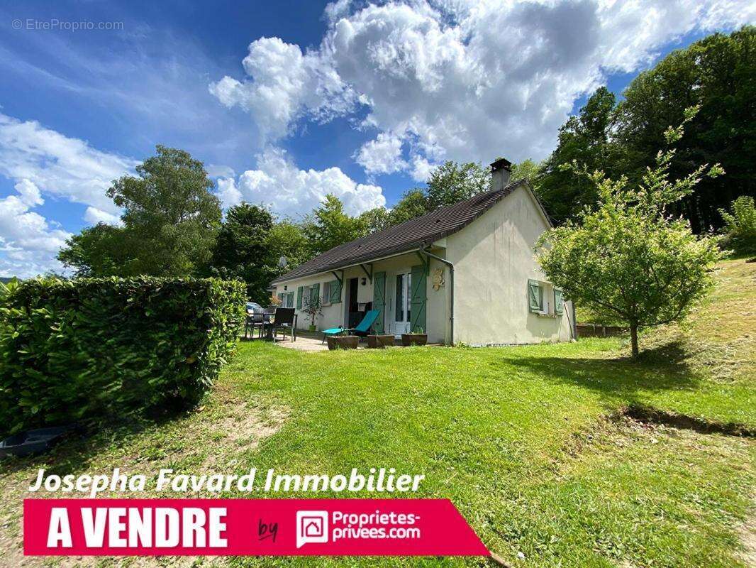 Maison à TREIGNAC