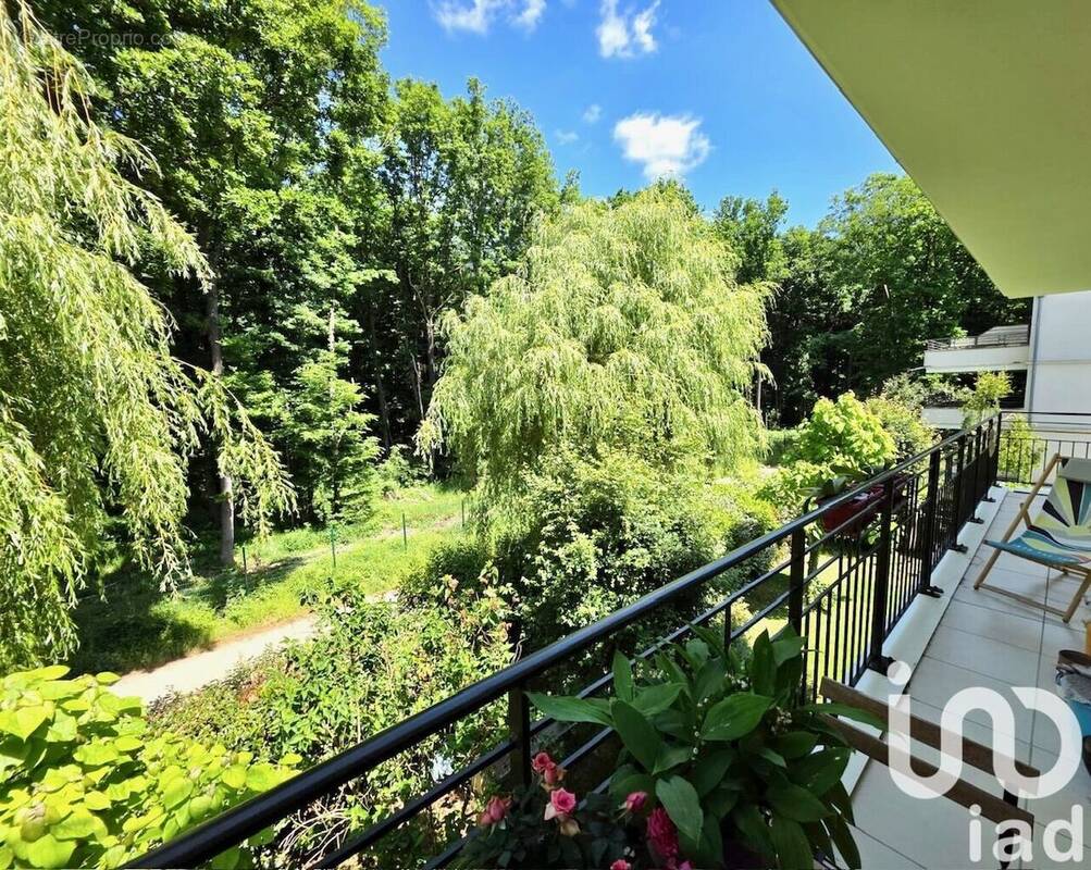 Photo 1 - Appartement à LE PLESSIS-TREVISE