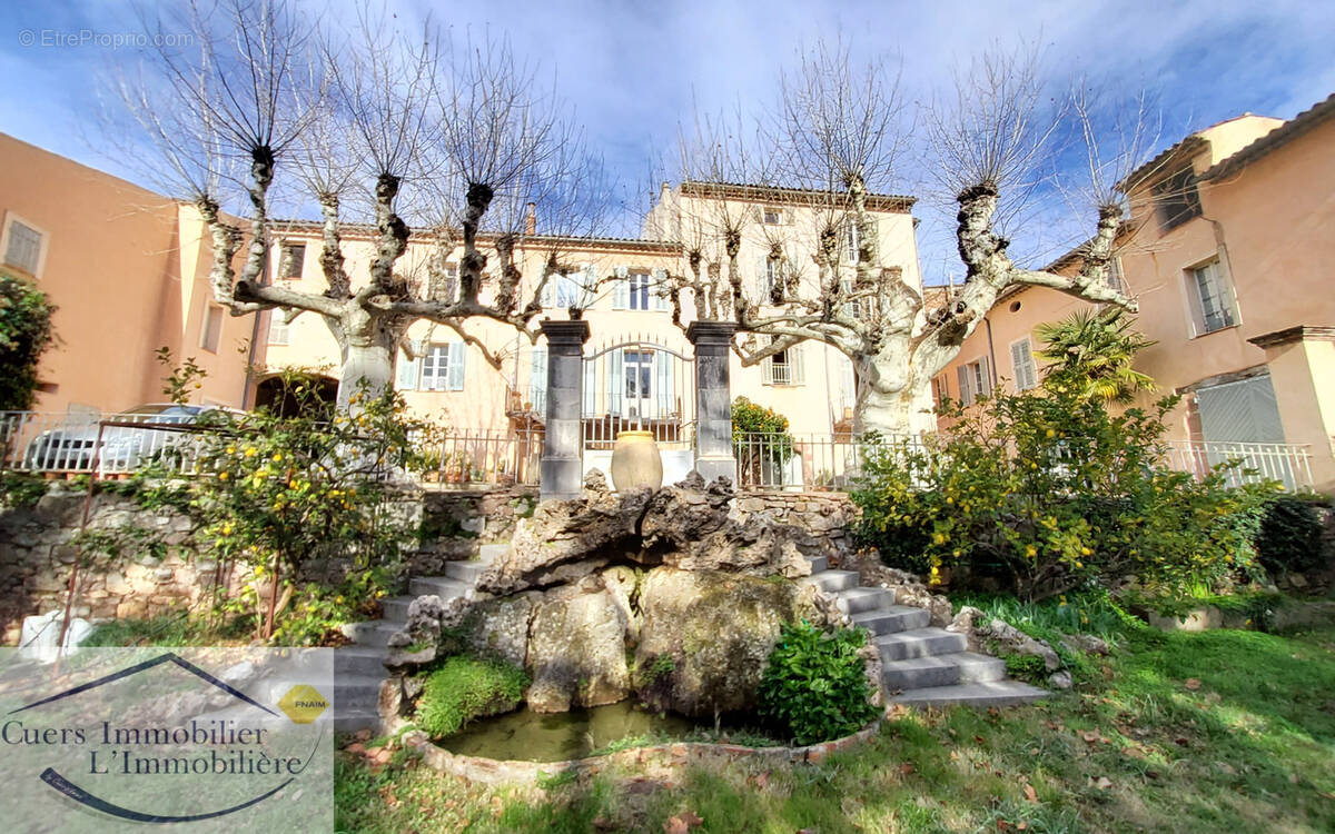 Maison à PUGET-VILLE