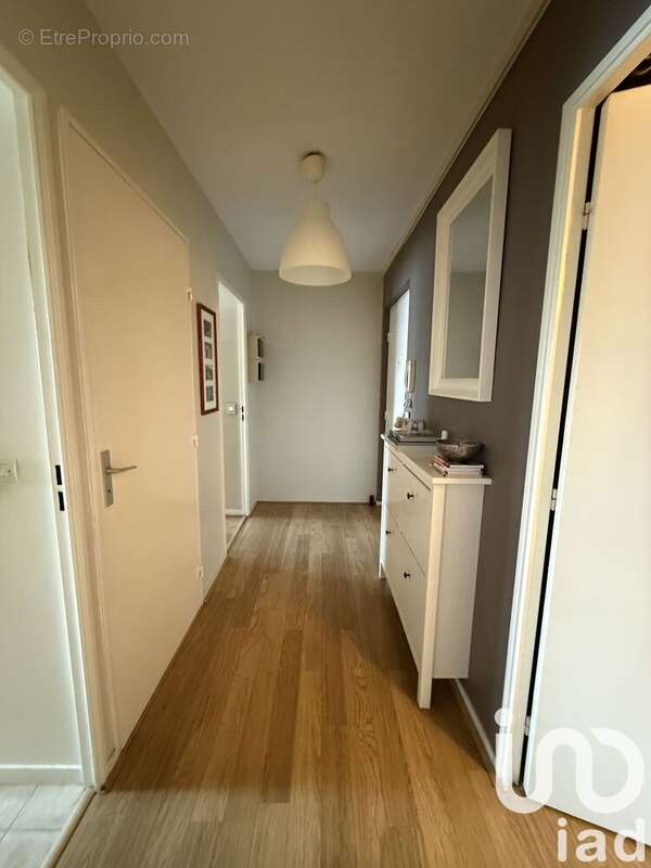 Photo 9 - Appartement à RIS-ORANGIS