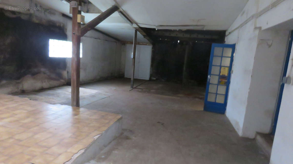 Maison à CHERVEIX-CUBAS