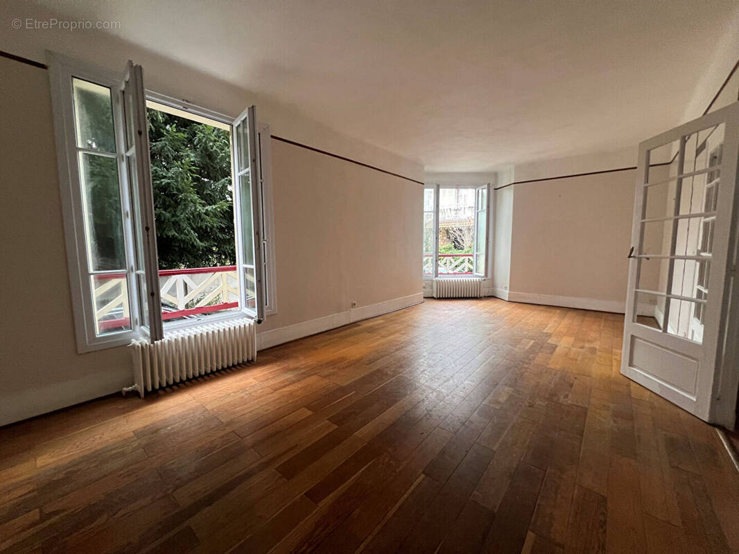 Maison à ENGHIEN-LES-BAINS