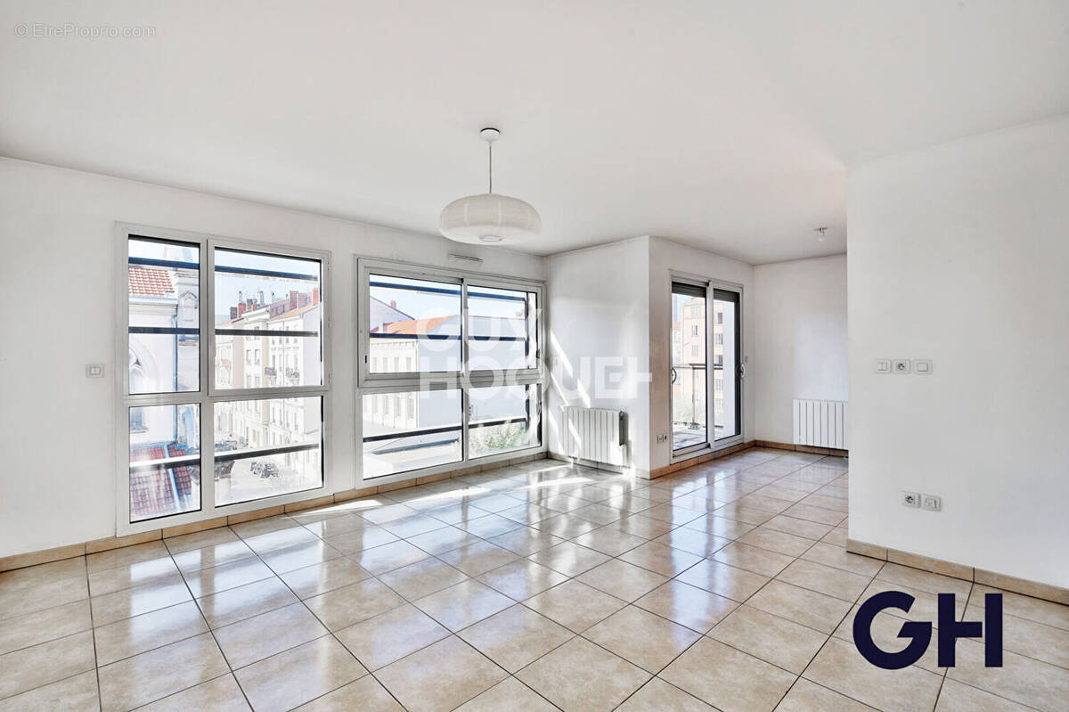 Appartement à LYON-6E