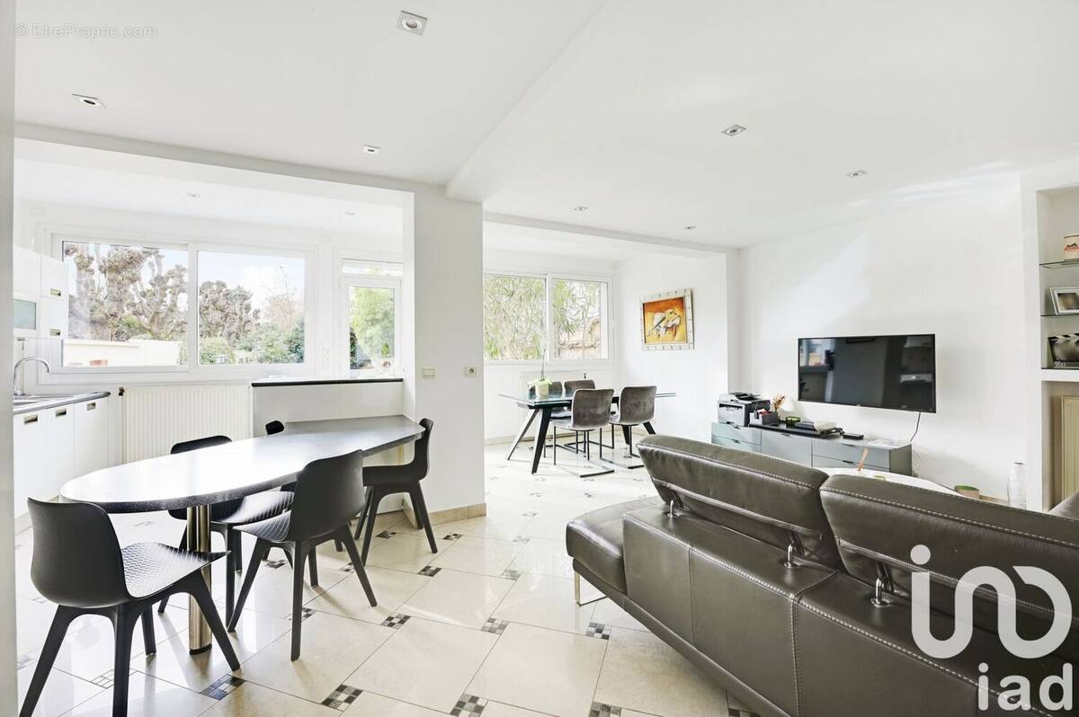 Photo 1 - Maison à ENGHIEN-LES-BAINS