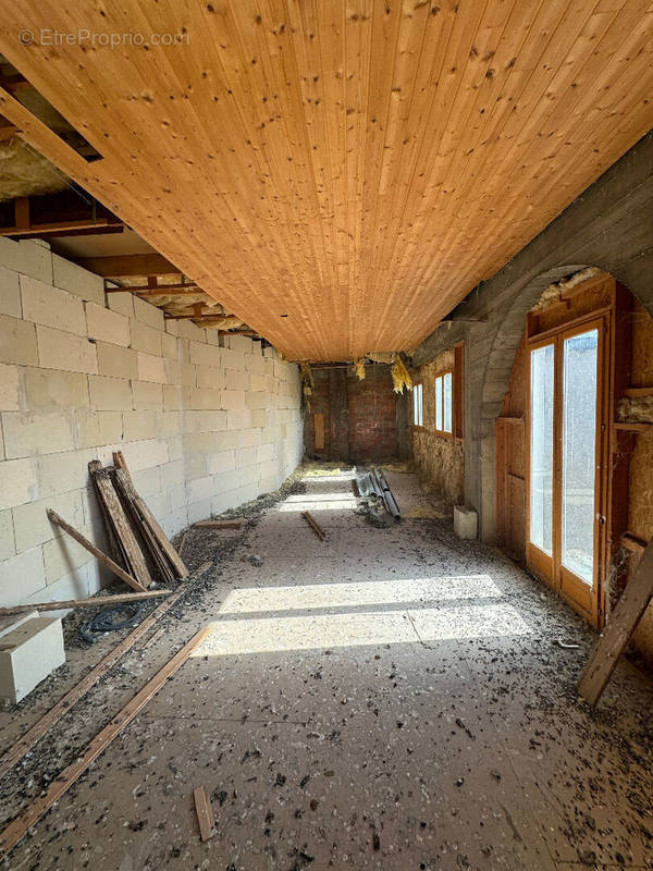Appartement à BEAUREPAIRE