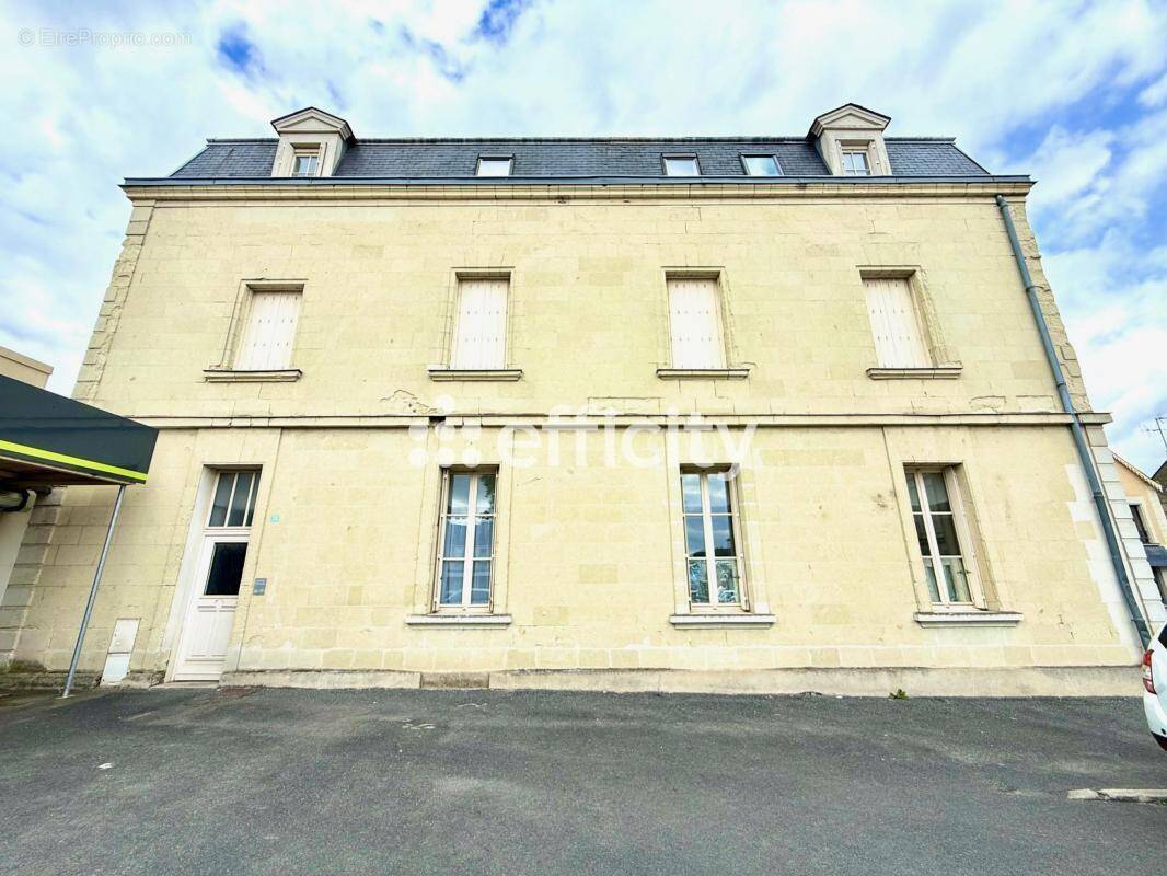 Appartement à MONTREUIL-BELLAY