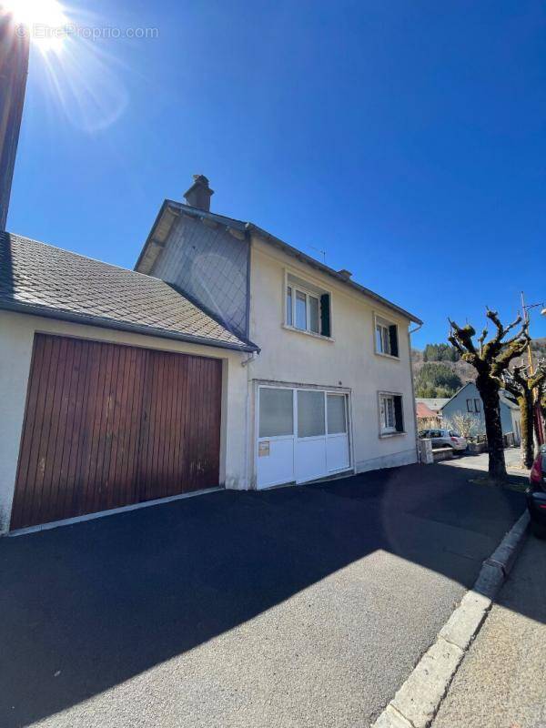 Maison à MONT-DORE