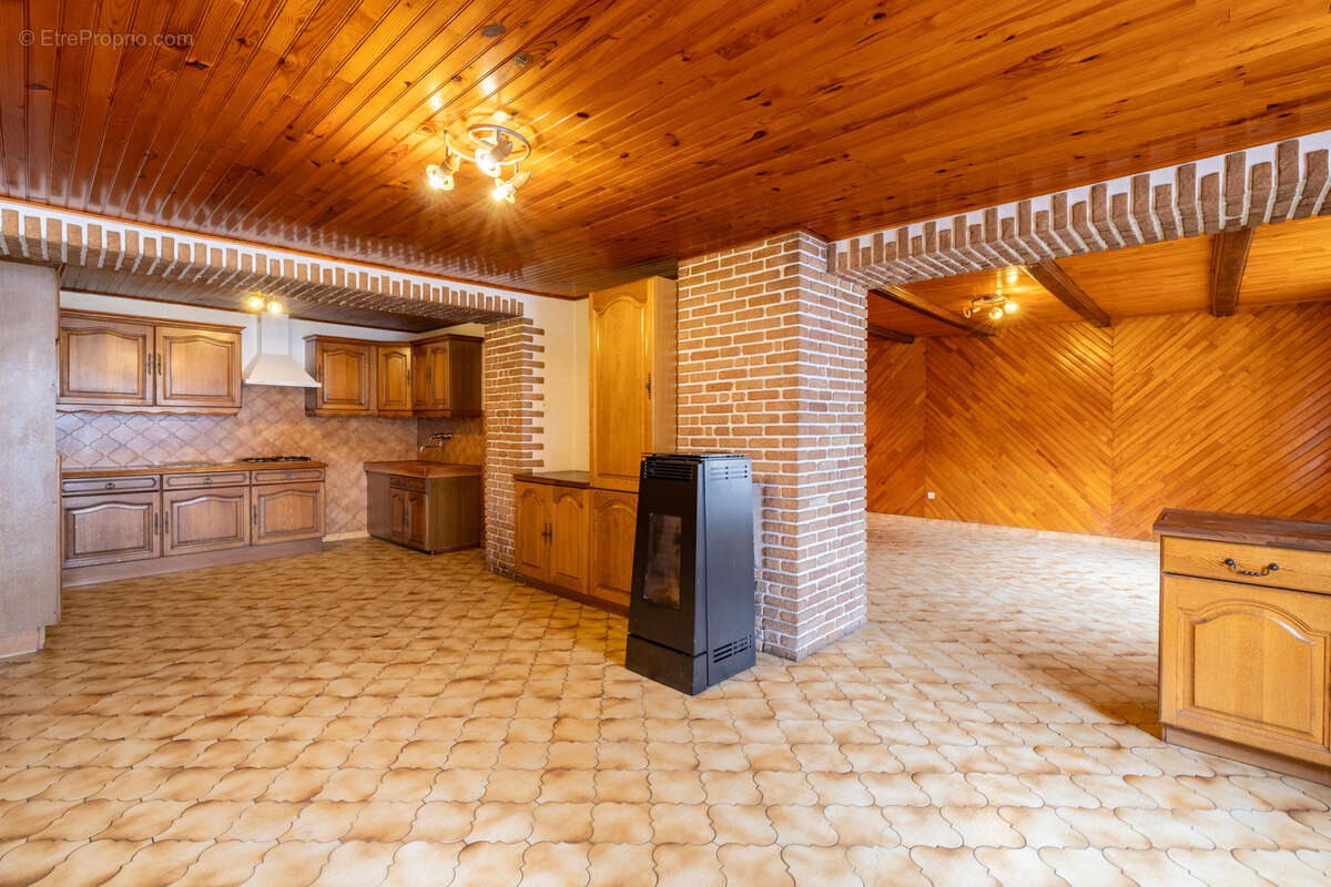 Maison à MOINEVILLE